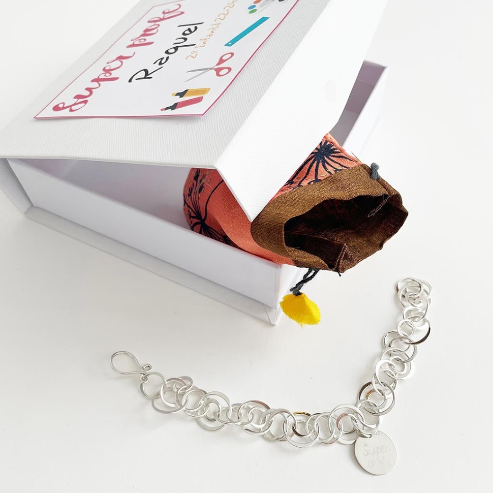 Pulsera de plata personalizada para profesores