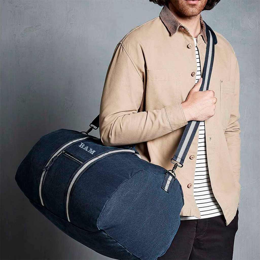 Bolsa de fon de semana personalizada con iniciales.