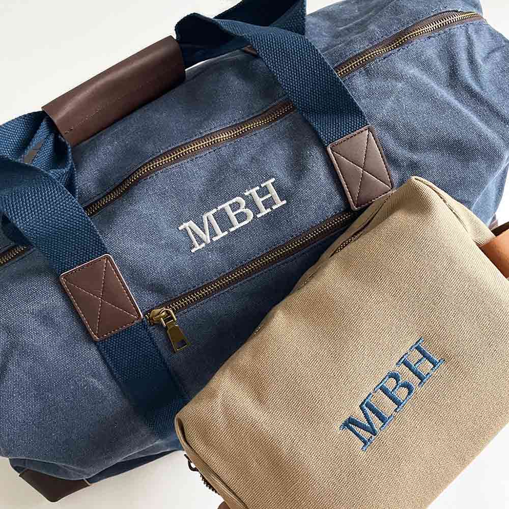Regalos para chicos bolsa y neceser con iniciales