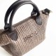 Bolso de piel trenzado