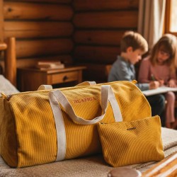 Bolsa de deporte rayas azules con iniciales bordadas