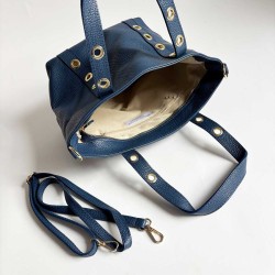 Bolso ojales con iniciales bordadas