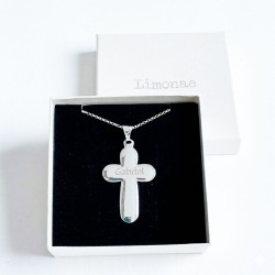Cruz de plata grande grabada con nombre