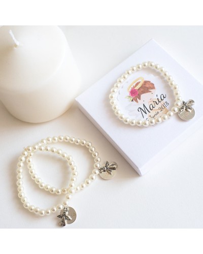Pulseras de perlas con medalla y angel para invitados