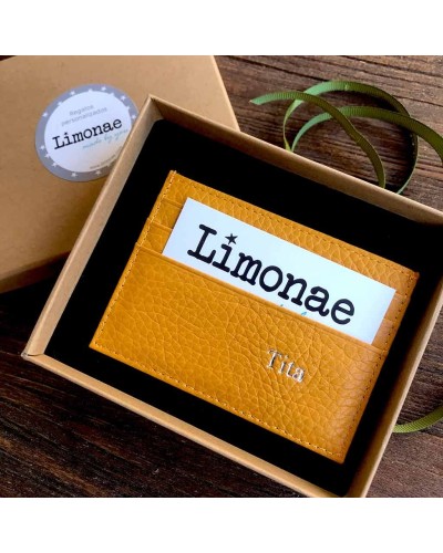 Tarjeteros de piel personalizados con iniciales