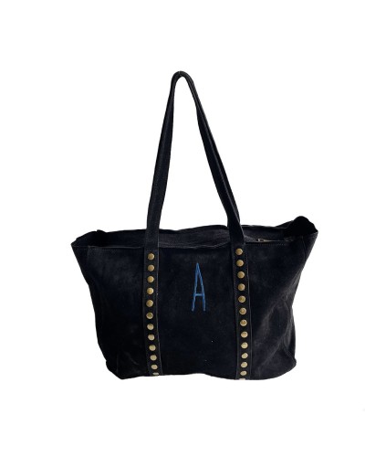 Bolso de ante Dakota con tachuelas e inicial
