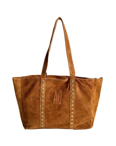 Bolso de ante Dakota con tachuelas e inicial