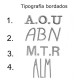 Bolso de punto con iniciales y rayas