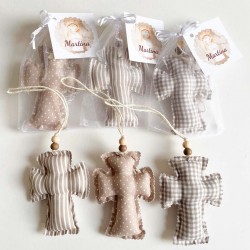 6 cruces de tela para invitados de Primera Comunión
