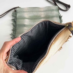Bolso de nylon bordado con iniciales