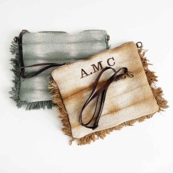 Bolso de nylon bordado con iniciales